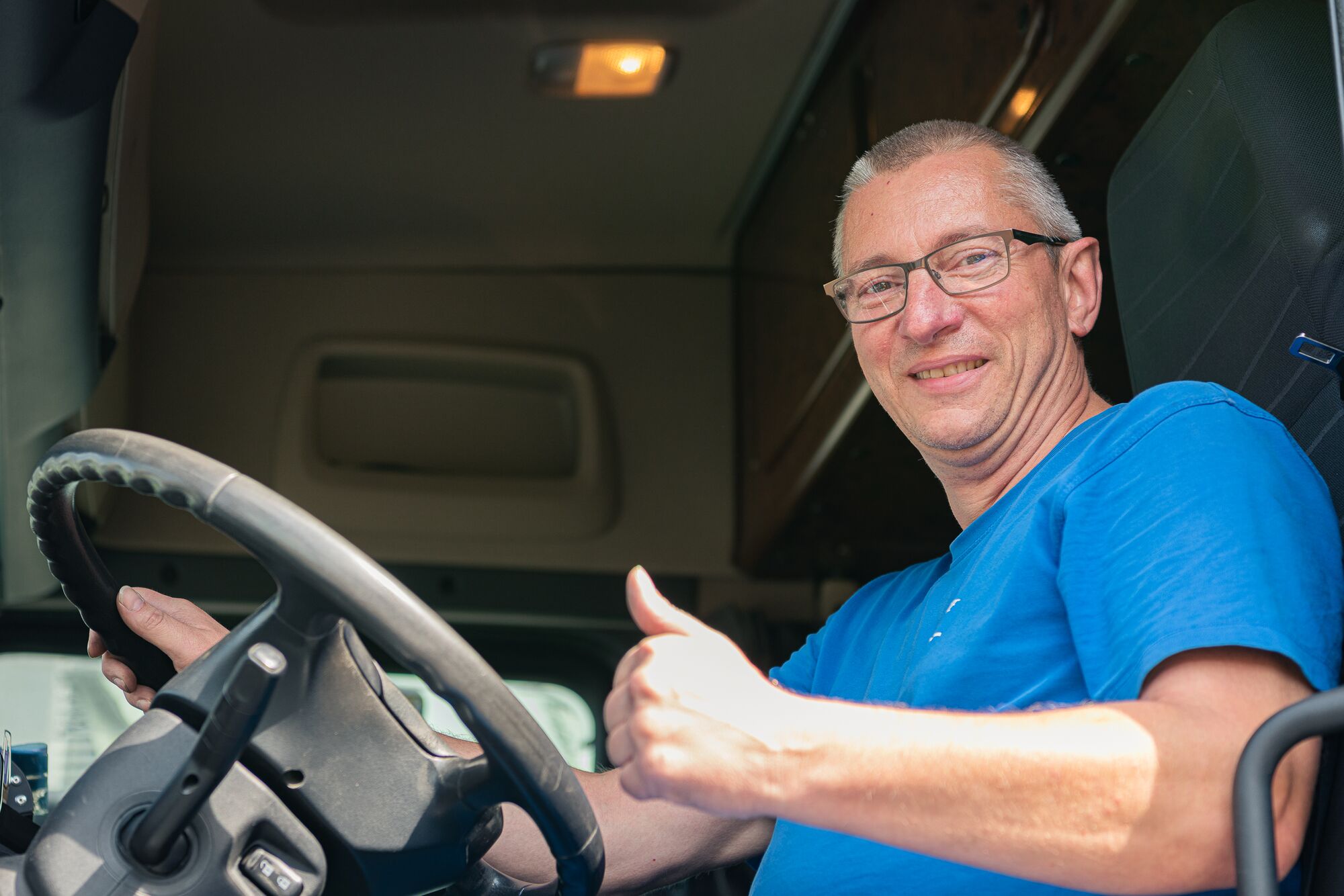 LKW Fahrer - Marcel Fehr - Dünki Transporte AG - Kloten